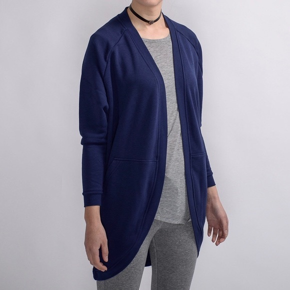 Nike Tops - Nike sweatshirt cardigan